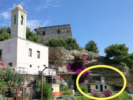 Santuario Grotta Della SS. Annunziata Dell'arma